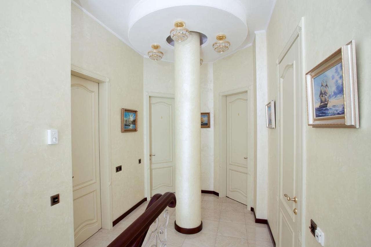 Bortnichi House Hotel Kiev Eksteriør billede
