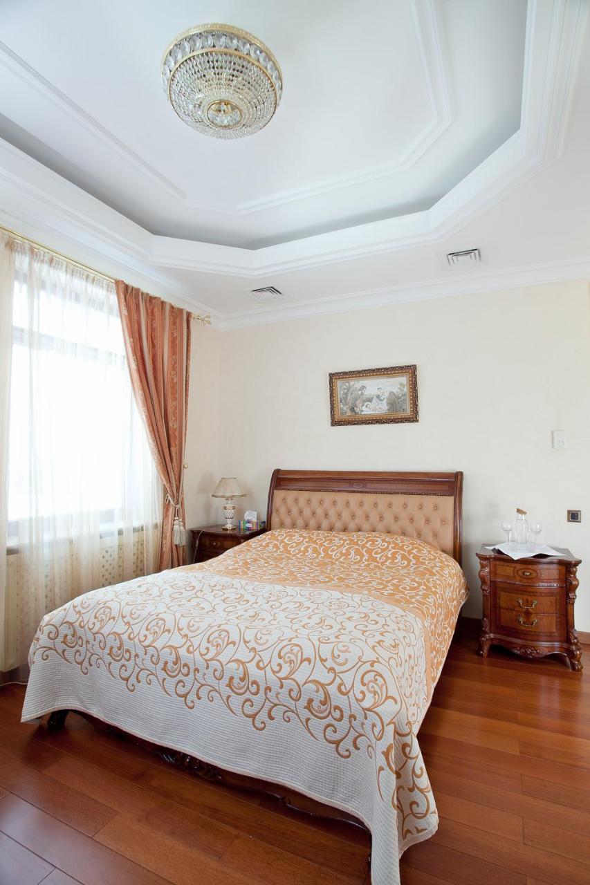 Bortnichi House Hotel Kiev Eksteriør billede