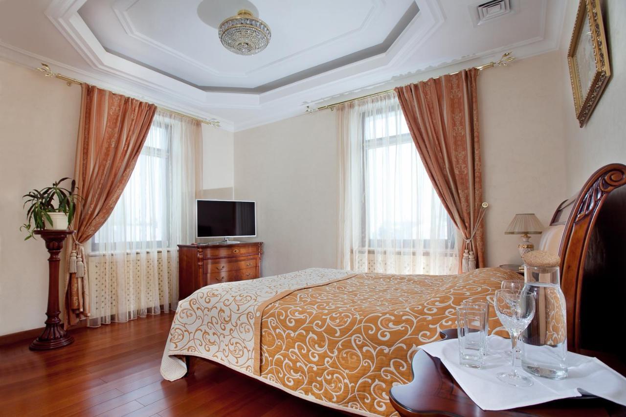 Bortnichi House Hotel Kiev Eksteriør billede